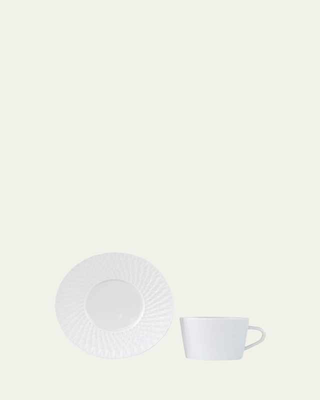 Twist White Tea Saucer